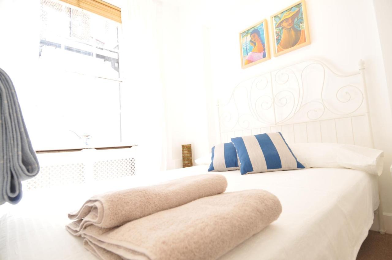 3 Bedroom Apartment In Westminster Londres Chambre photo